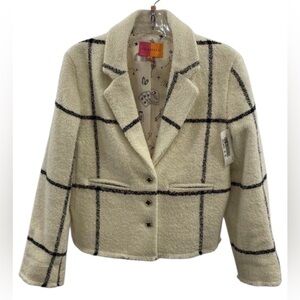 Vilagallo Cream and Black Blazer